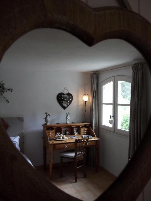 La Bastide Du Vallon Saumane-de-Vaucluse Quarto foto